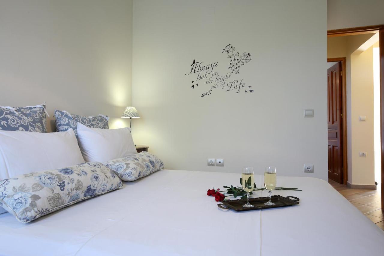 Alea Resort Villas Apolpaina Ngoại thất bức ảnh