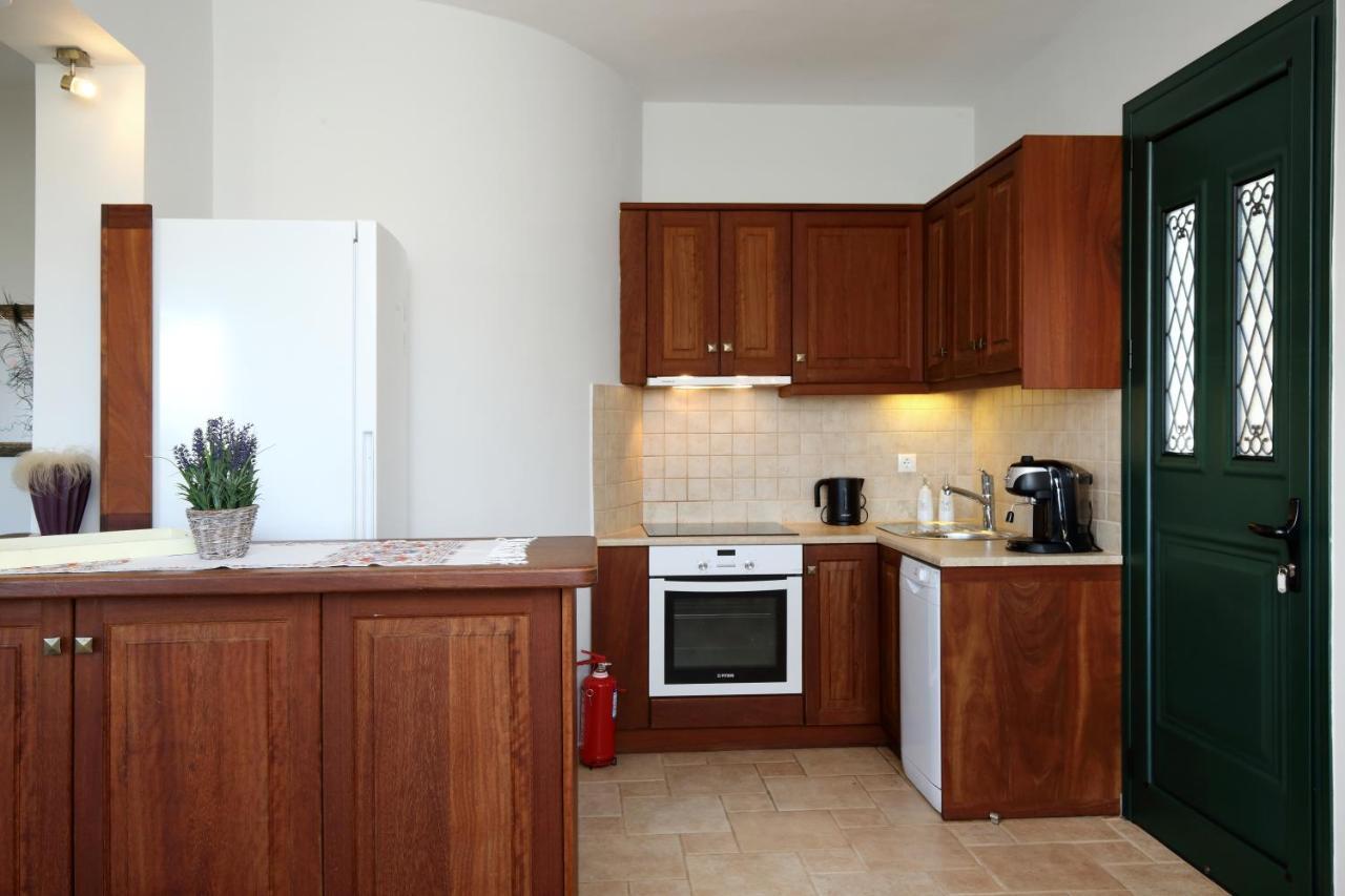 Alea Resort Villas Apolpaina Ngoại thất bức ảnh